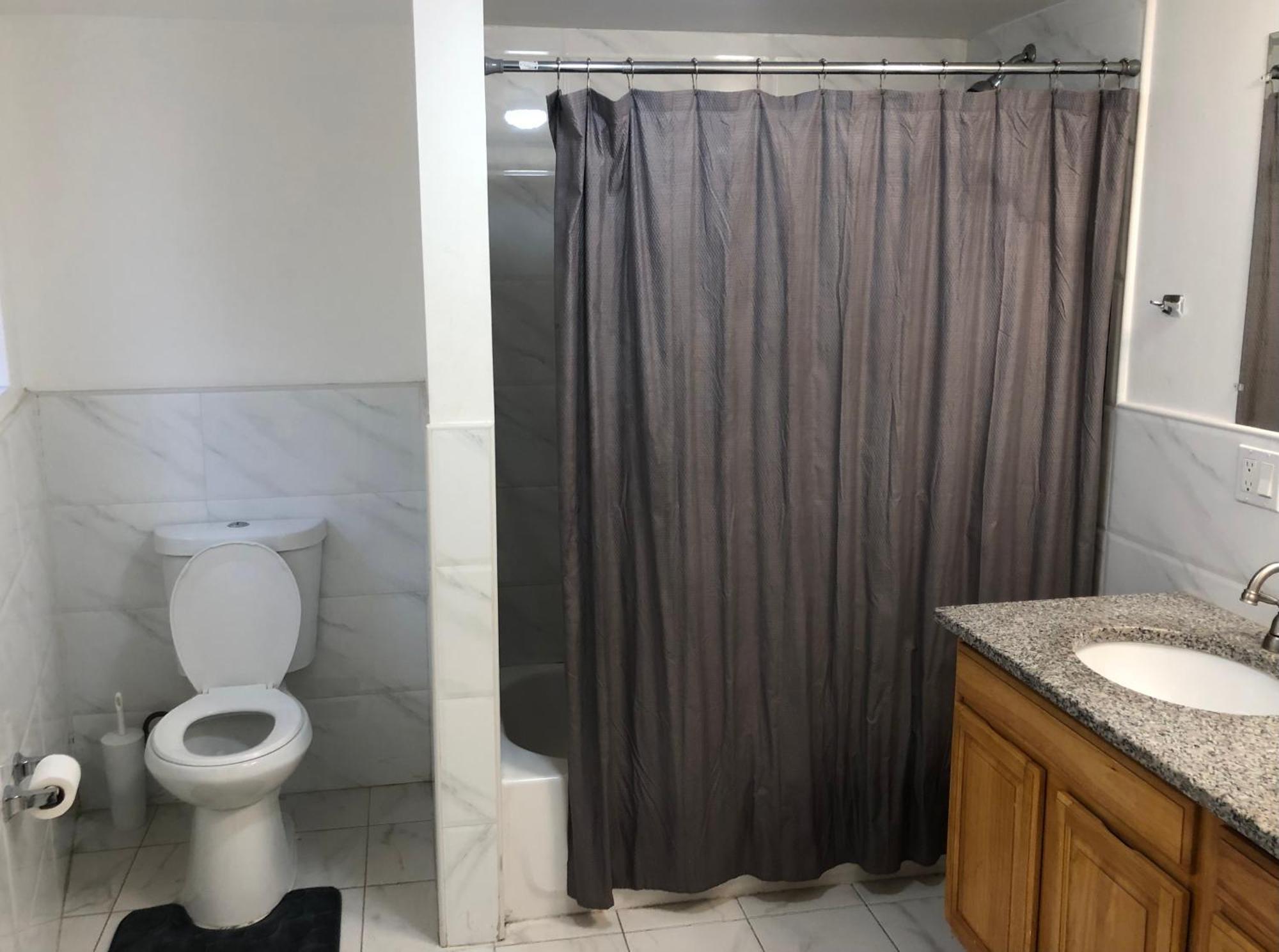 Large And Private Apartment Can Sleep Up To 8 People Comfortably With Direct Nyc Manhattan Train Only 5 Minute Walk Away Elizabeth Exteriér fotografie